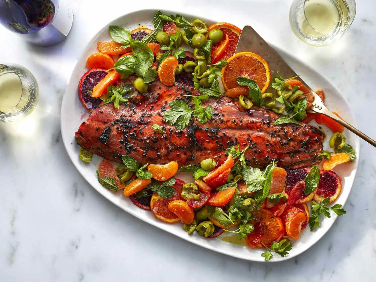 fwcooks-pomegranate-glazed-salmon-ft-recipe2019_248-2000-c2bc2b6f8b384d4db8816b9080c7fe99
